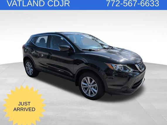 NISSAN ROGUE SPORT 2018 JN1BJ1CP1JW161267 image